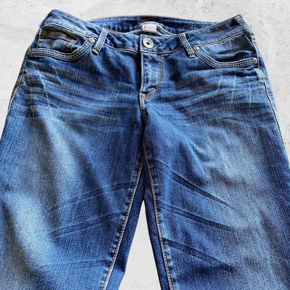 Silver Jeans 29 x 33 Aiko Bootcut Medium Wash Distressed Denim Jeans Low Y2k - Picture 2 of 8